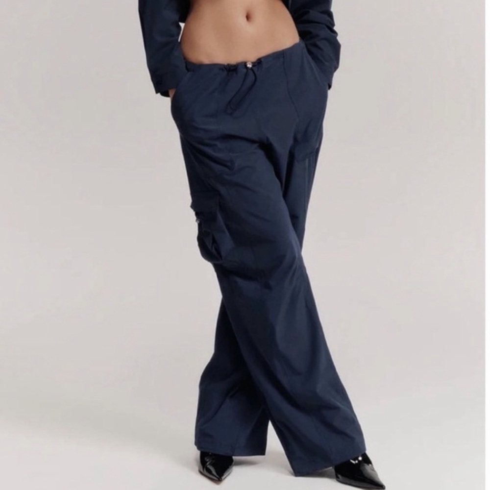 ALO Megastar Cargo Pant in Navy